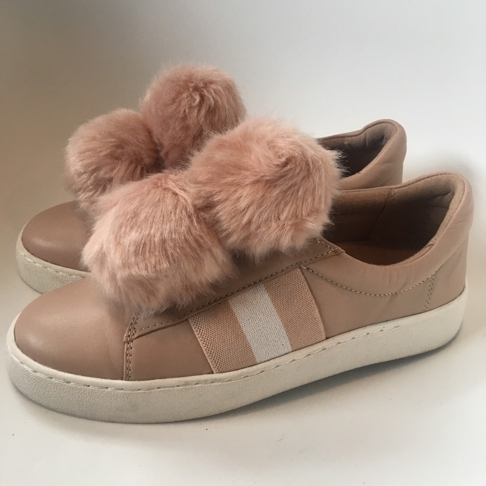 NWT Nine West sneakers size 6